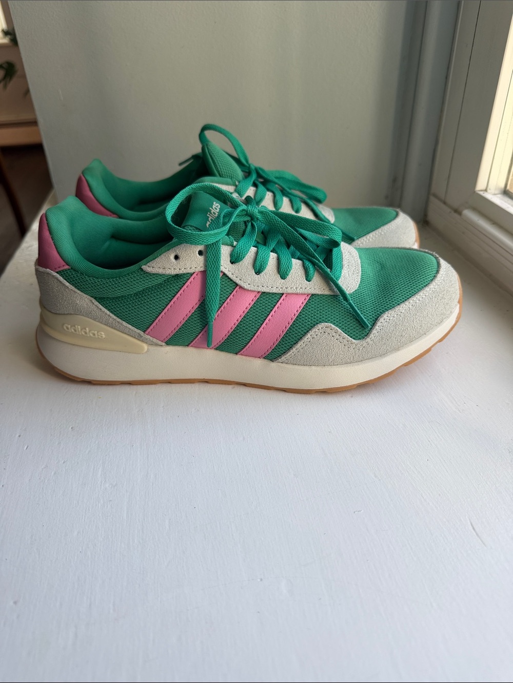 adidas Women’s green and Pink Retro sneakers